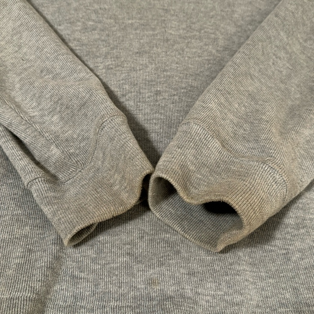 Gray sweater